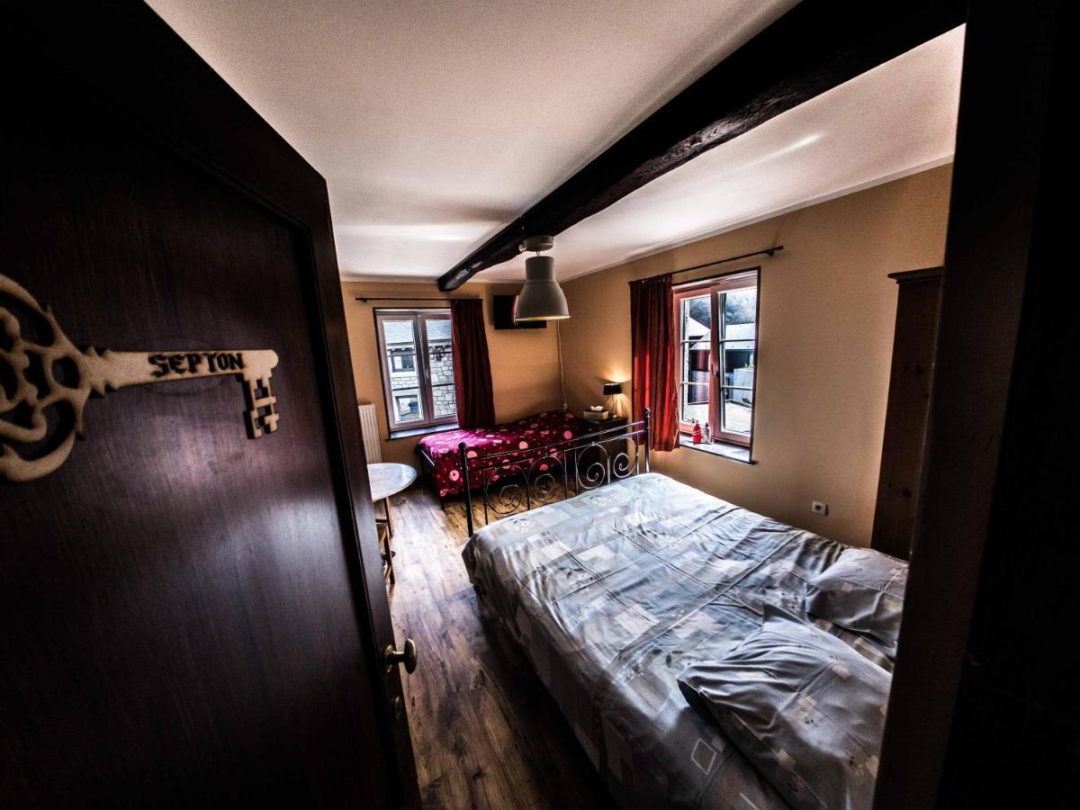 B&B Aux 10 Clefs Durbuy Εξωτερικό φωτογραφία