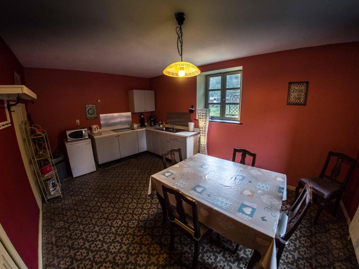 B&B Aux 10 Clefs Durbuy Εξωτερικό φωτογραφία